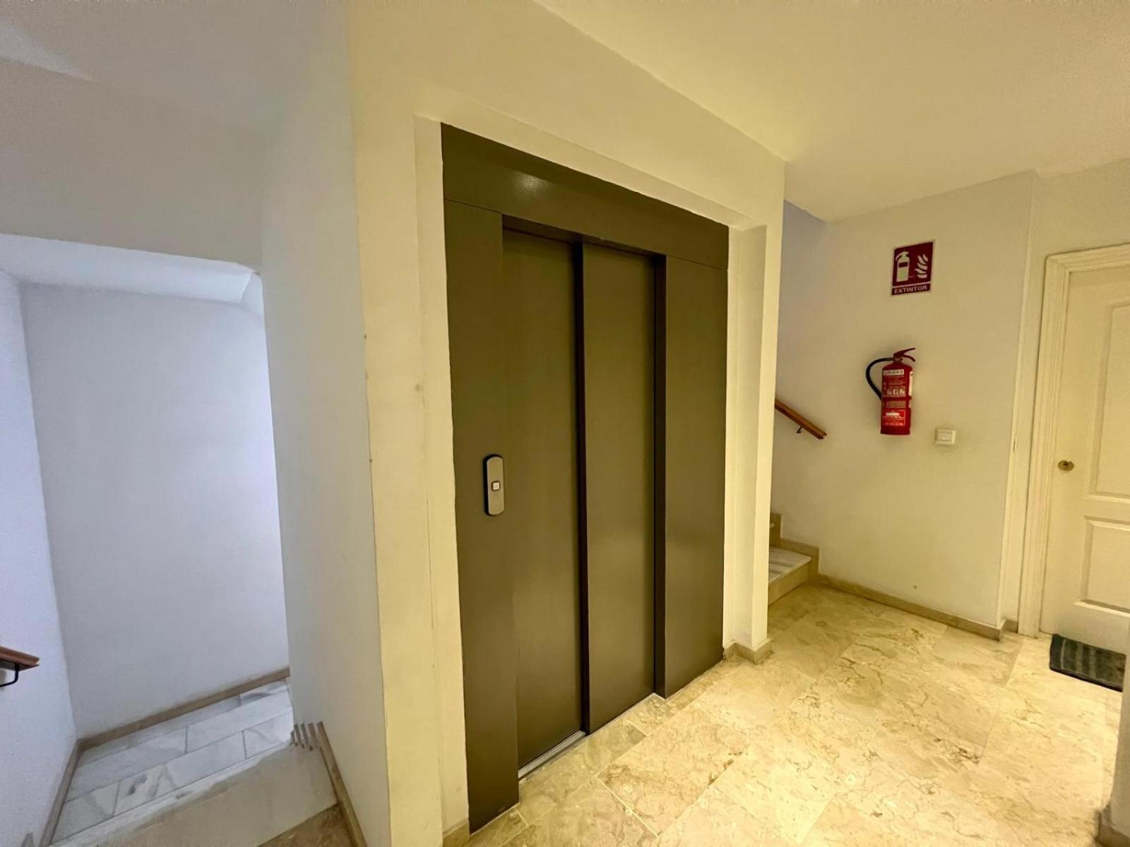 Urban Retreat With Views & Terrace Málaga
